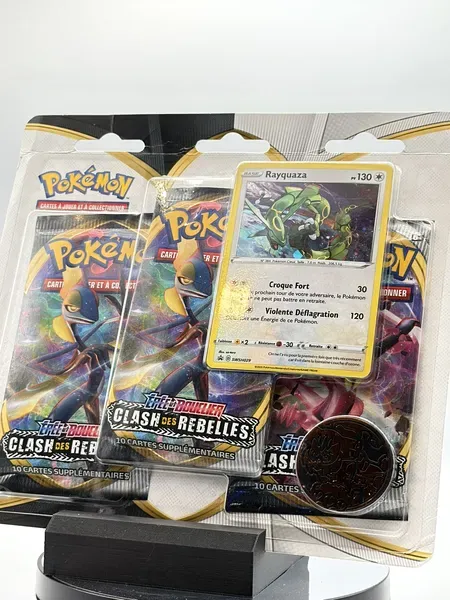 Tripack_Pokémon_EB02 _Clash_des_Rebelles _Rayquaza (7)_resultat.webp