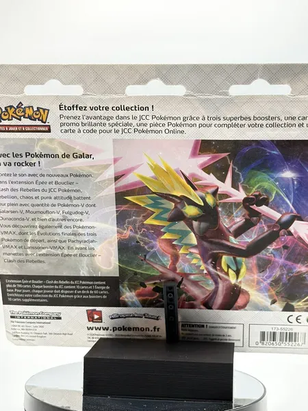 Tripack_Pokémon_EB02 _Clash_des_Rebelles _Rayquaza (47)_resultat.webp