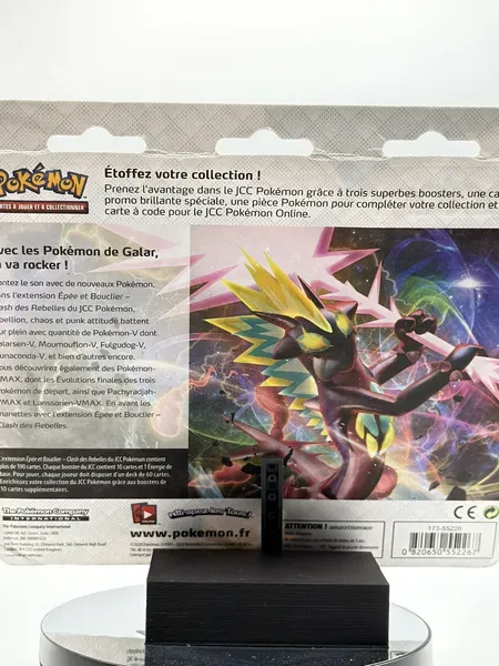 Tripack_Pokémon_EB02 _Clash_des_Rebelles _Rayquaza (49)_resultat.webp
