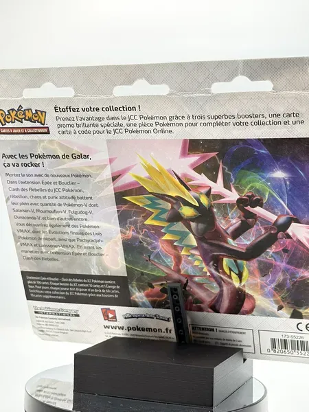 Tripack_Pokémon_EB02 _Clash_des_Rebelles _Rayquaza (54)_resultat.webp