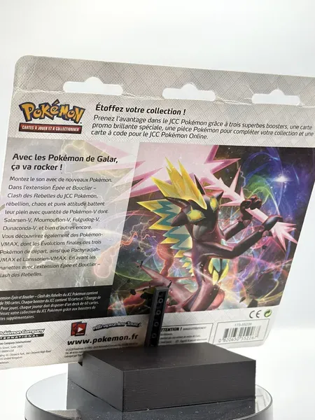 Tripack_Pokémon_EB02 _Clash_des_Rebelles _Rayquaza (42)_resultat.webp