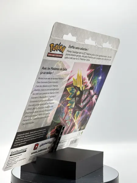 Tripack_Pokémon_EB02 _Clash_des_Rebelles _Rayquaza (33)_resultat.webp